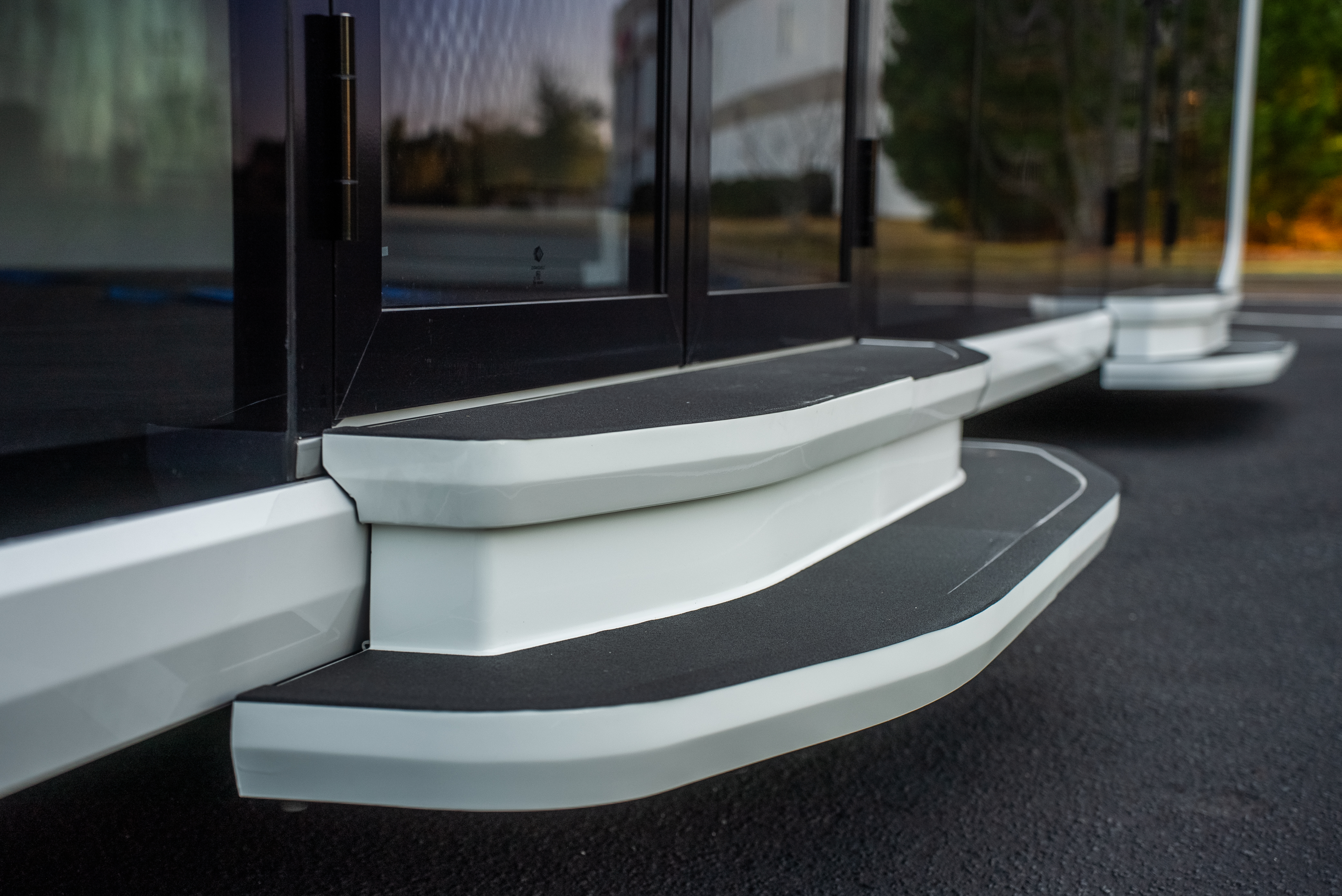 Expandable Movable Spaces
